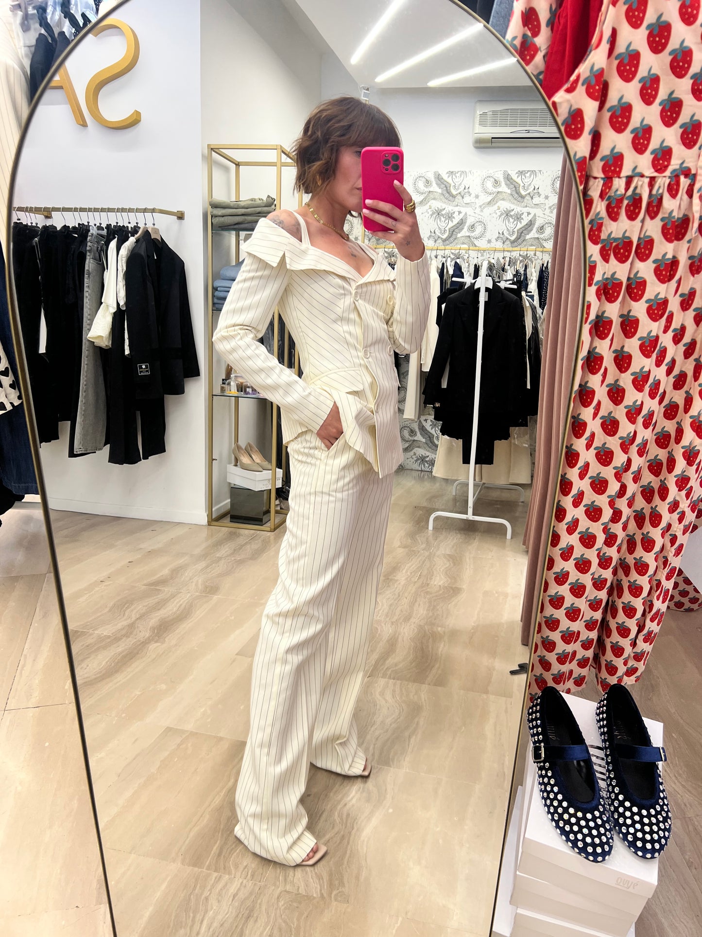 Blazer gessato con spallina